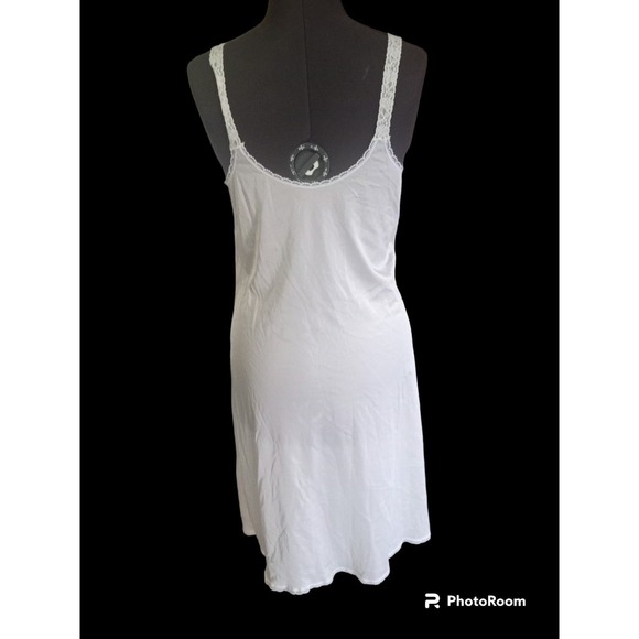 Vintage MaidenForm white lace full slip, size 34 - Picture 3 of 5